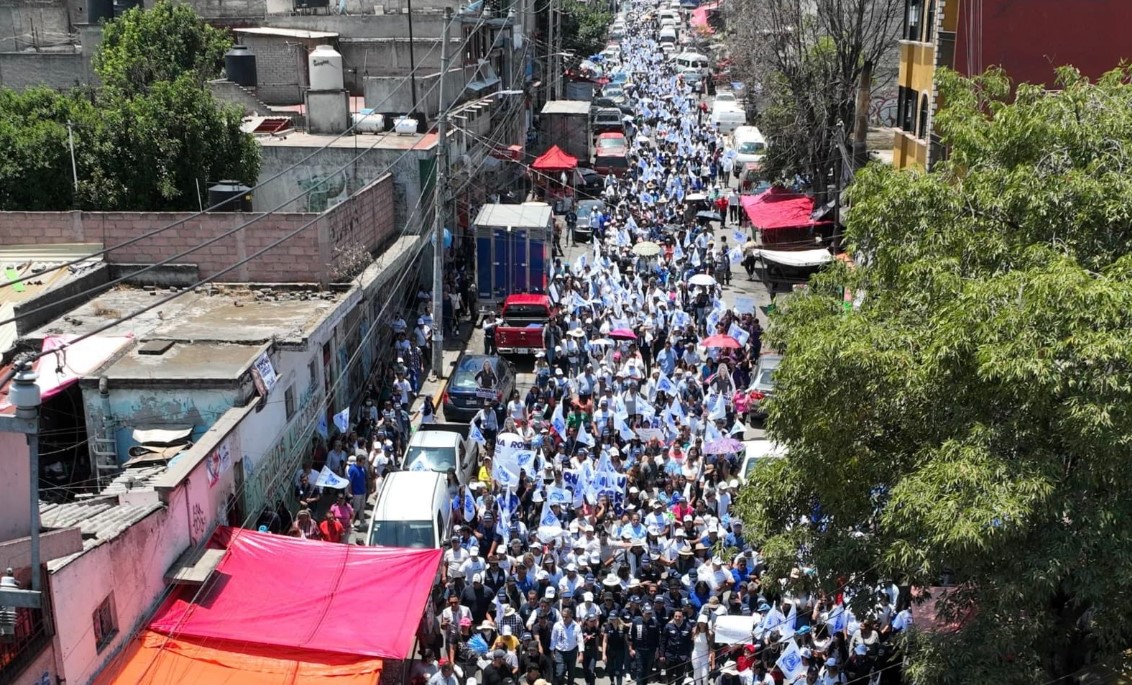 Más 2 Mil Transportistas Muestran Su Apoyo A Romina Contreras En Huixquilucan