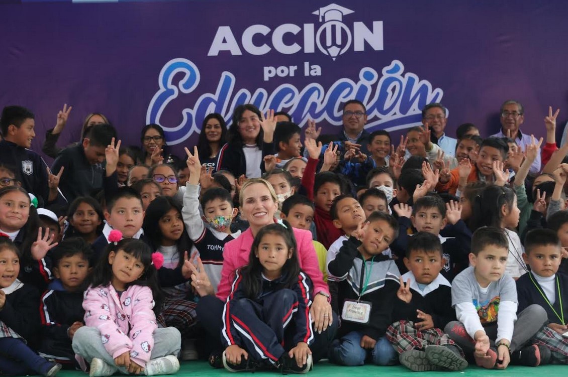 Suman 88 Escuelas Rehabilitadas Con Acción Por La Educación En Huixquilucan