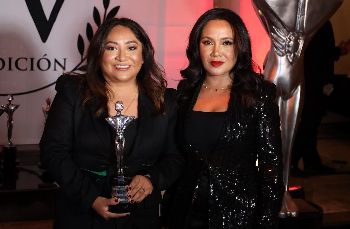 Romina Contreras, Alcaldesa De Huixquilucan, Recibe Premio Como “Mejor Presidenta Municipal Del Año”