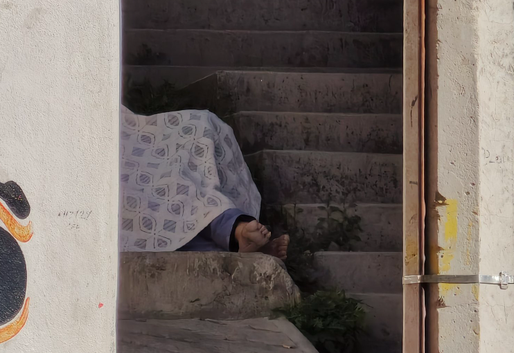 Un hombre de aproximadamente 40 años de edad fue asesinado a balazos en calles de la colonia México 86 del municipio de Naucalpan, Estado de México.