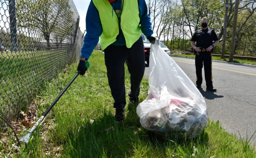 Congreso Del Edomex Aprueba Sancionar Con Trabajo Comunitario A Quien Tire Basura En Las Calles