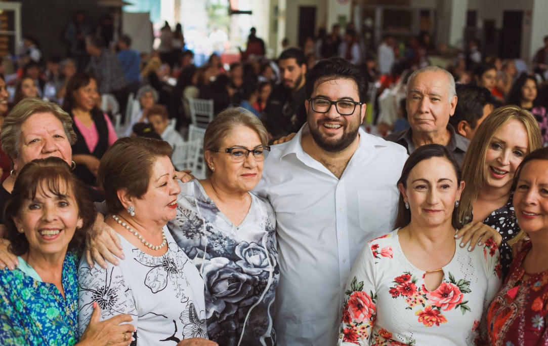 Mamás Naucalpenses Son Ejemplo De Amor Y Trabajo: Isaac Montoya