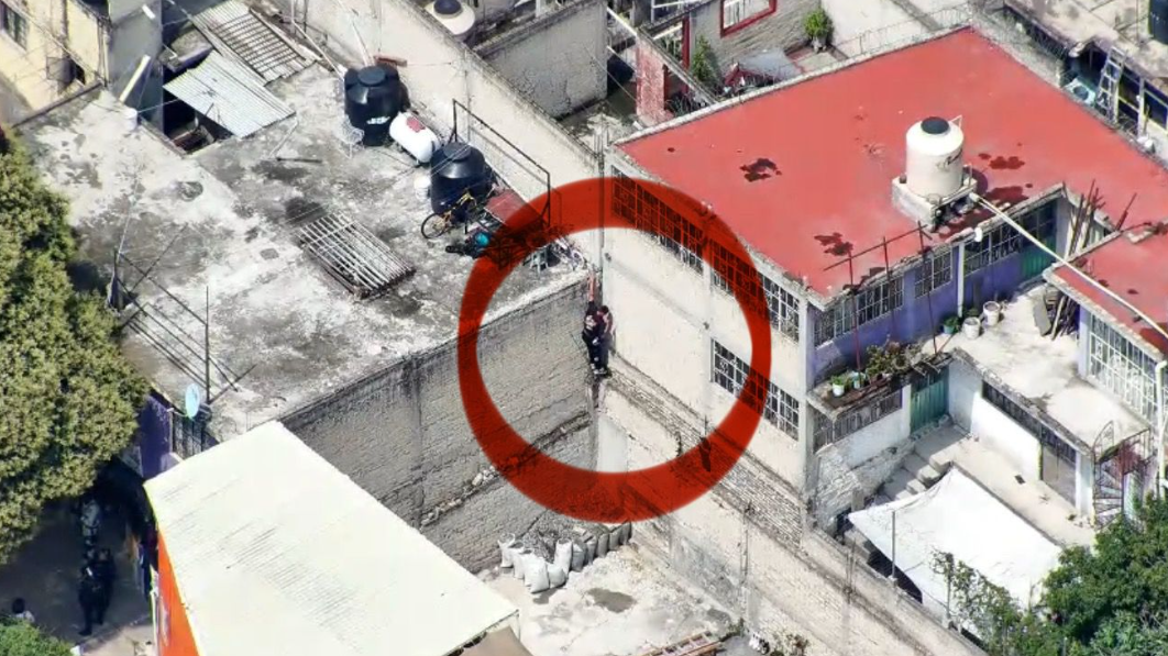 Tras el llamado de emergencia al C4, por robo de motocicleta elementos de la Guardia Municipal, hace días realizaron, una persecución peliculesca, culminando en la detención de uno de los objetivos prioritarios en Naucalpan, identificado como miembro de una banda de robo de vehículos (motocicletas) y generador de violencia dedicado al robo de tiendas de autoservicio.