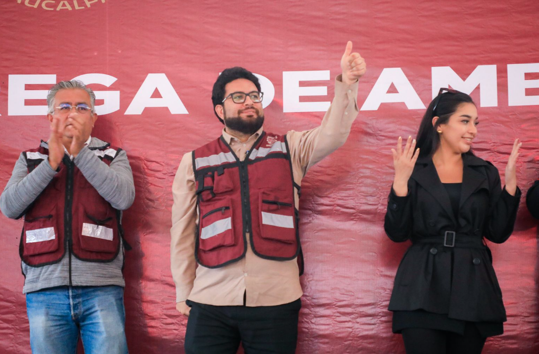 Entrega Alcalde De Naucalpan Rehabilitación De 10 Calles En La Cuenta De San Mateo