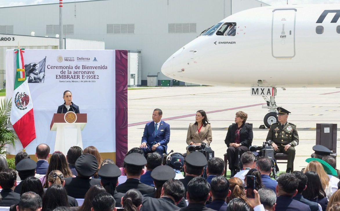 Mexicana De Aviación Recibe En El AIFA Primer Avión Embraer